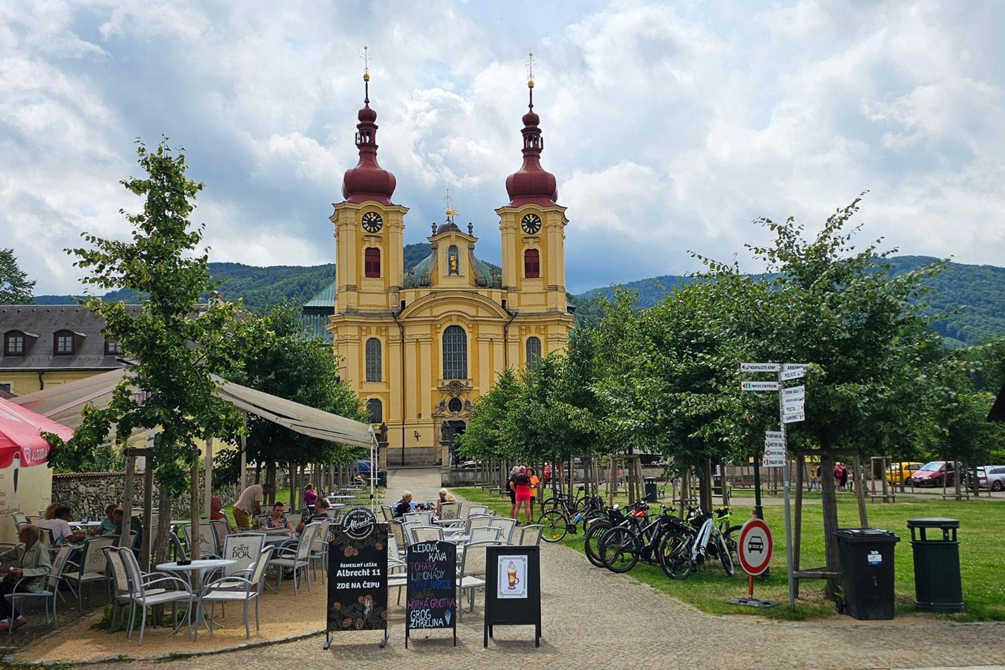 Enjoyharrachov: Sunny With Mountain Views And Entertainment Harrachov